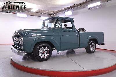 Ford F100  1957