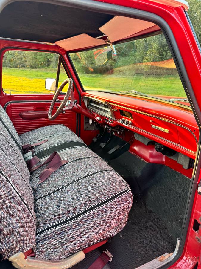 Ford-F100-1967-4