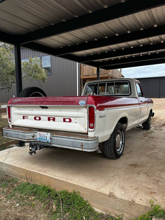 Ford-F100-custom-1976-1