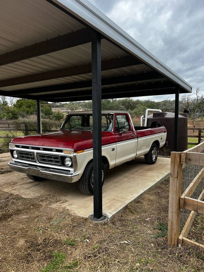 Ford-F100-custom-1976