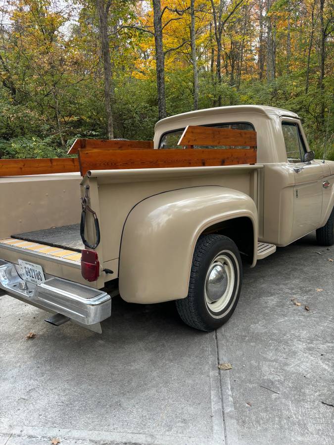 Ford-F100-pickup-1966-3