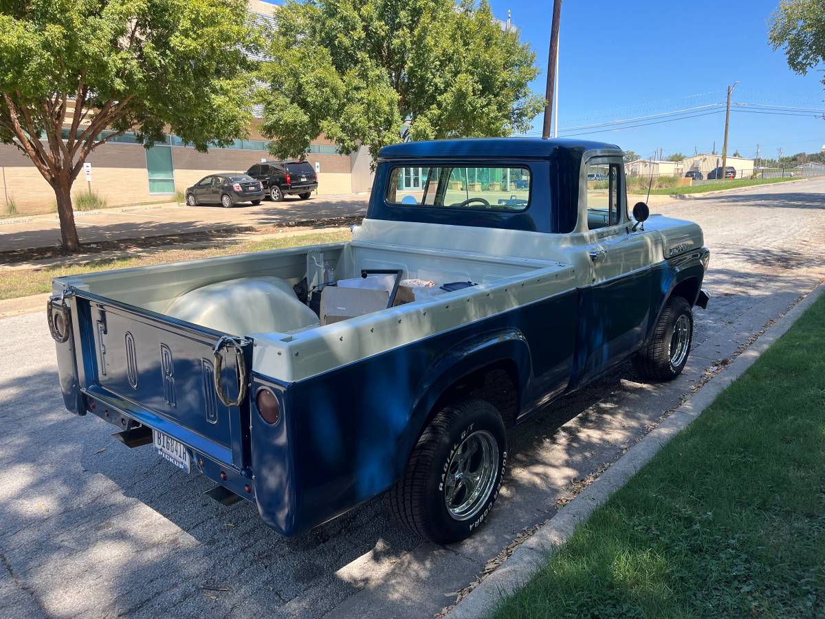 Ford-F100-pickup-short-bed-1960-16