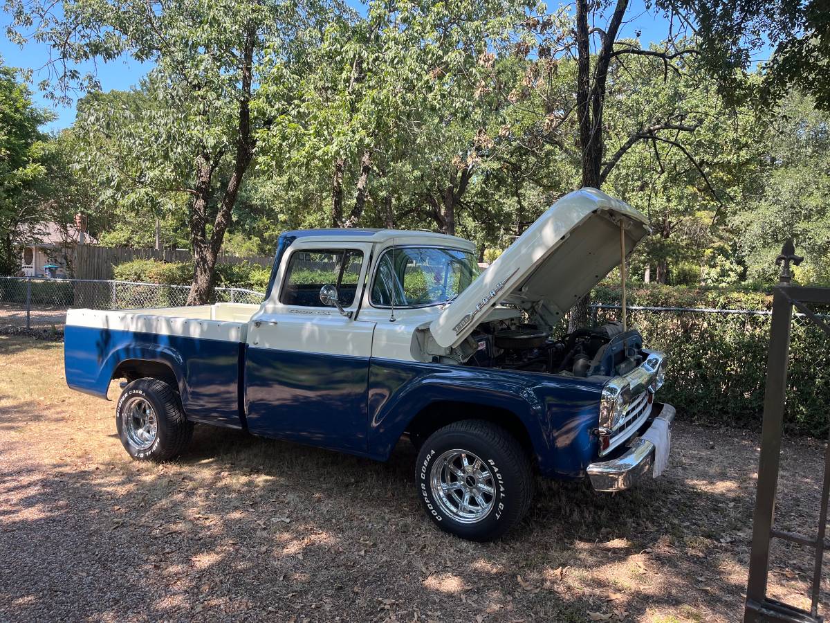 Ford-F100-pickup-short-bed-1960-3