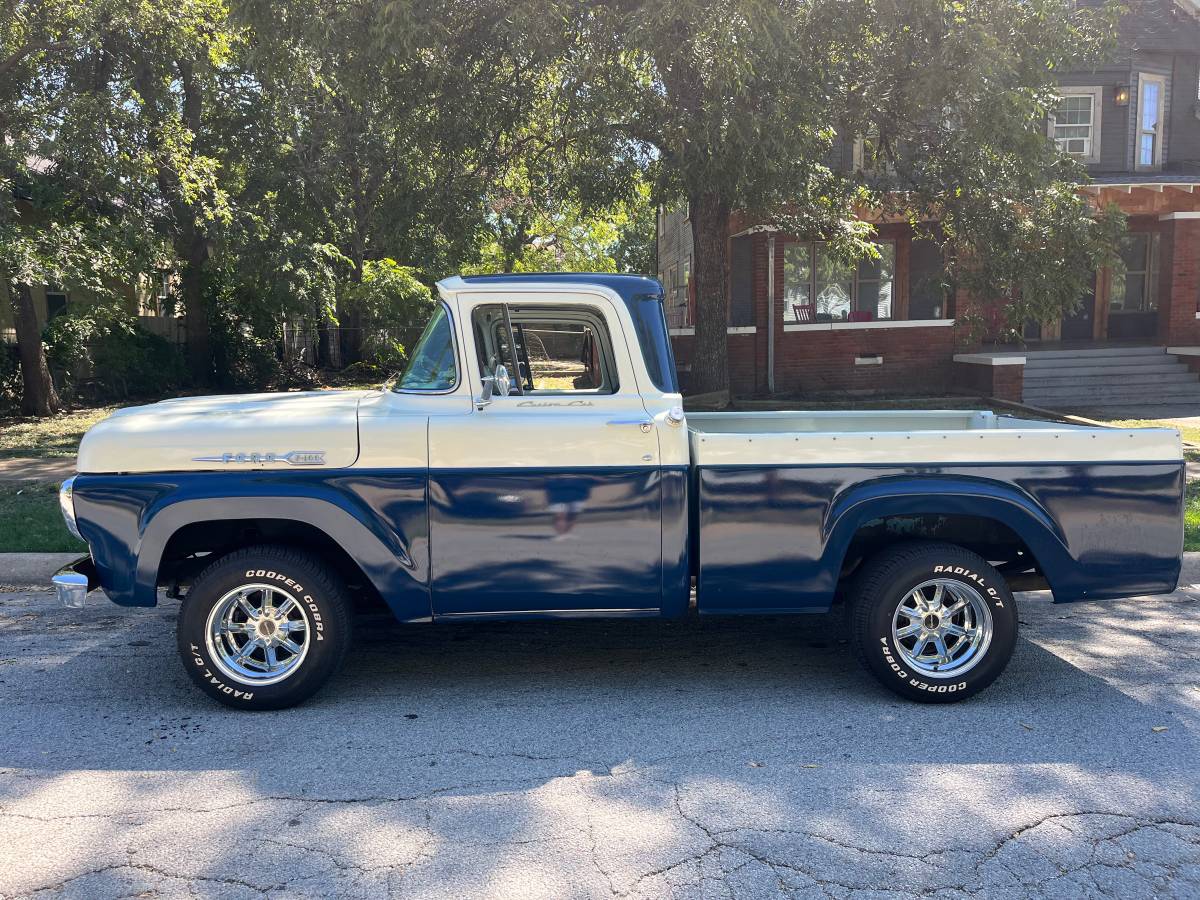 Ford-F100-pickup-short-bed-1960-9