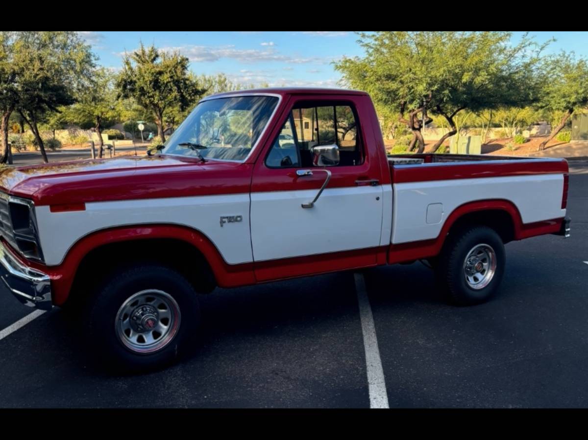 Ford-F150-4x4-shortbed-1982-1