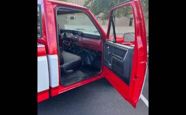 Ford-F150-4x4-shortbed-1982-3