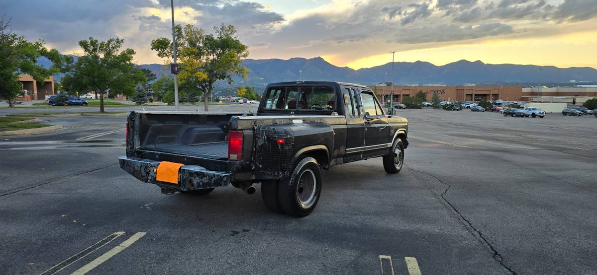 Ford-F250-diesel-1986-15