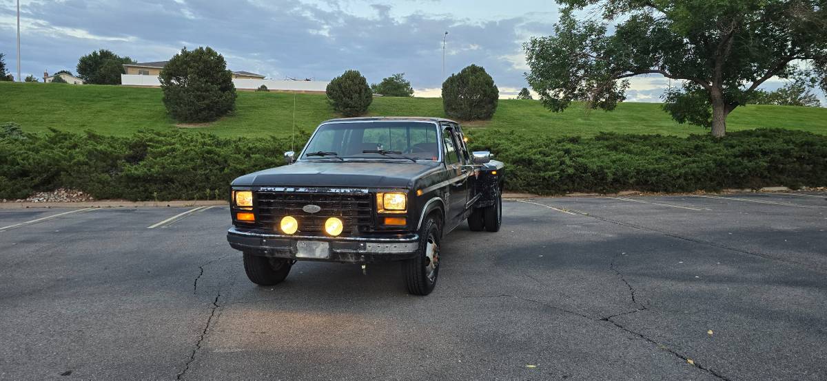 Ford-F250-diesel-1986-7