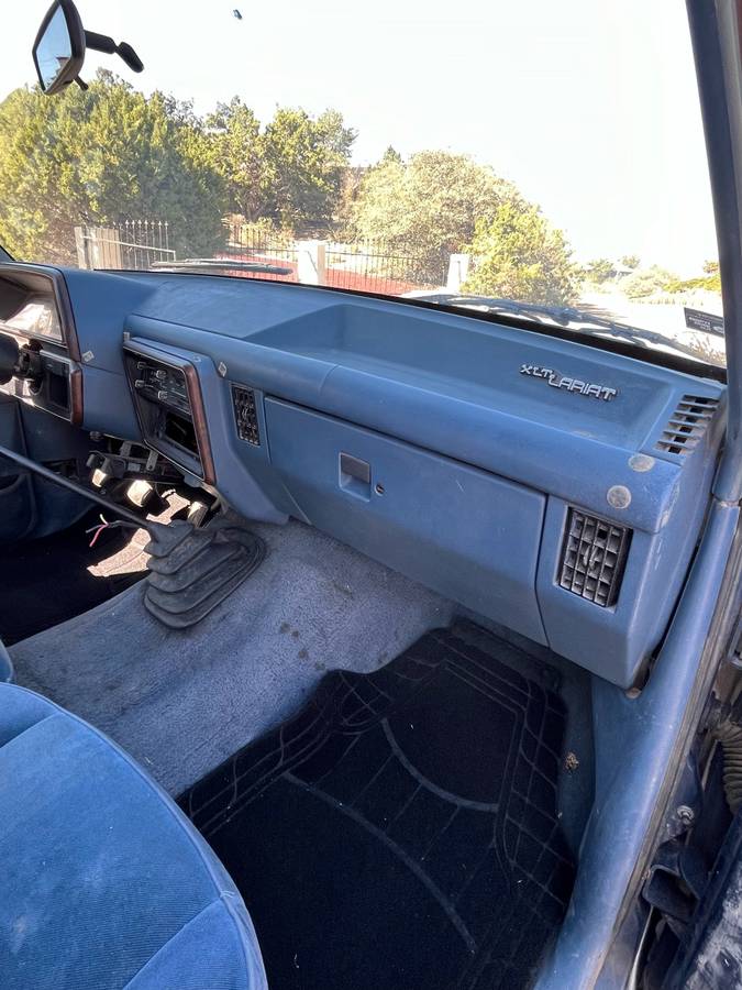 Ford-F250-xlt-diesel-1987-6