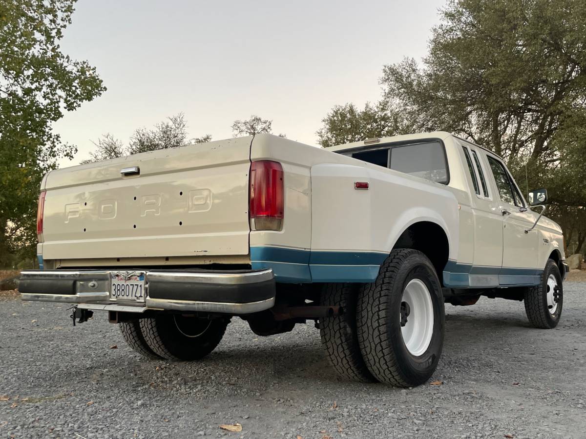 Ford-F350-1989-1