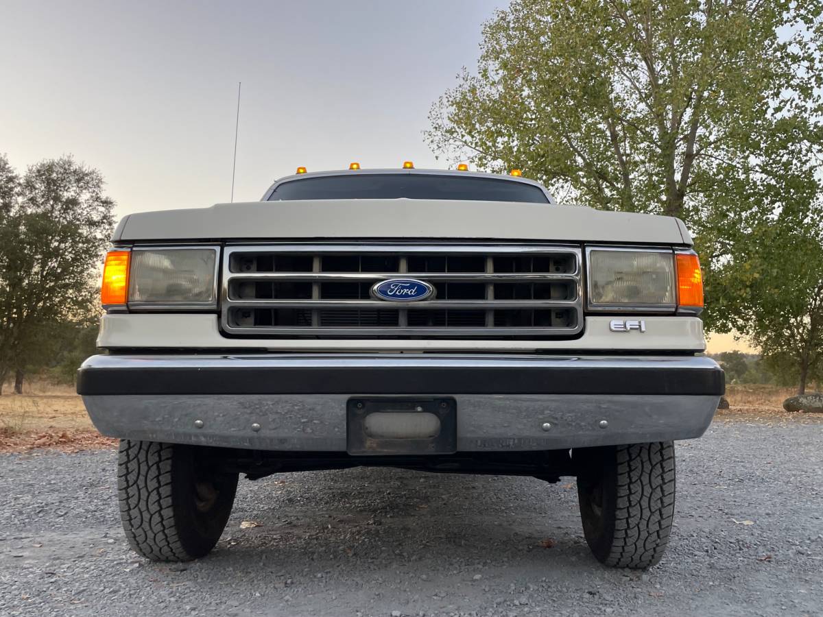 Ford-F350-1989-9