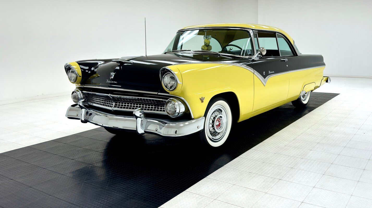 Ford Fairlane  1955