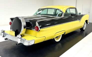 Ford-Fairlane-1955-4