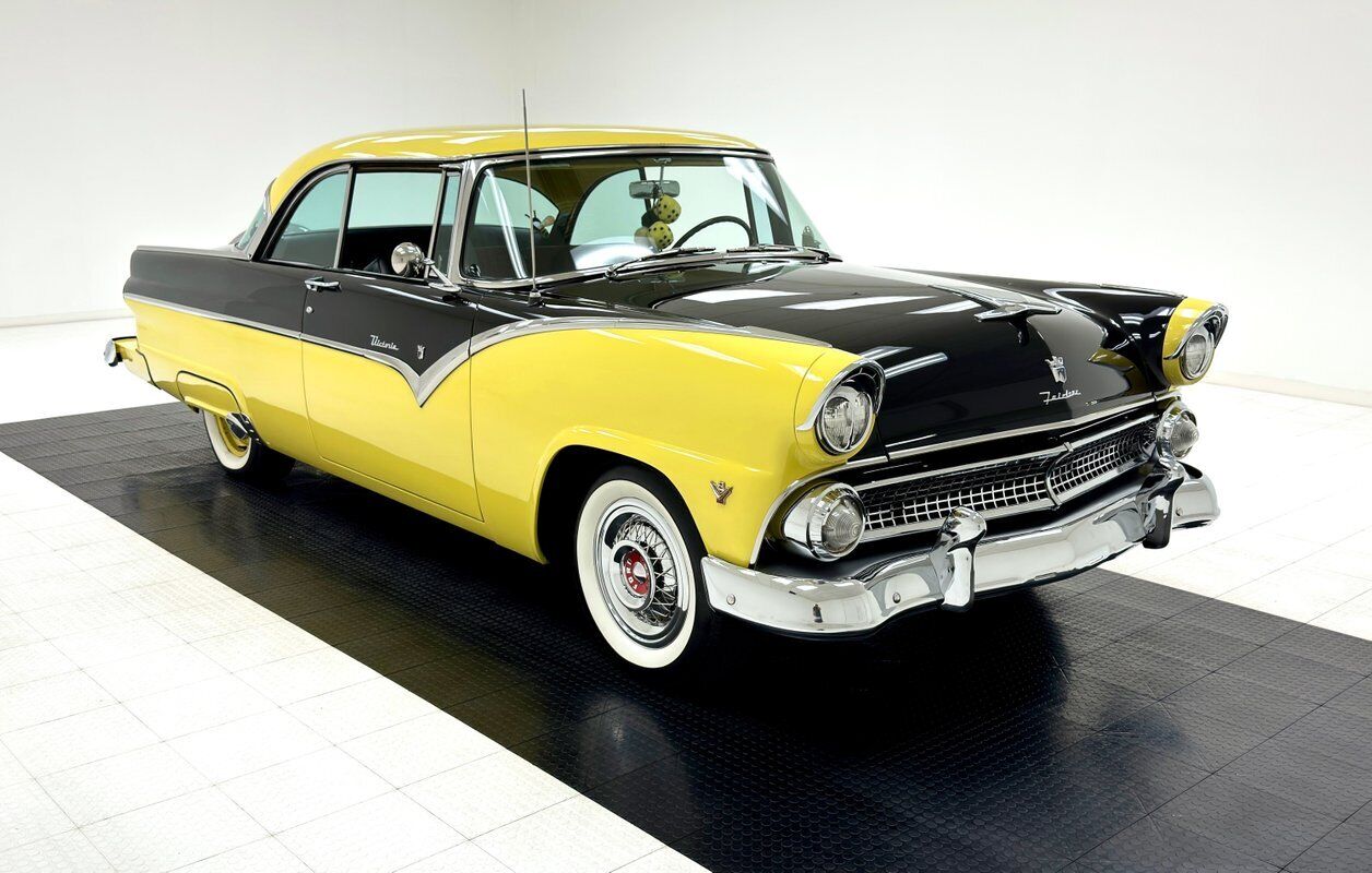 Ford-Fairlane-1955-6