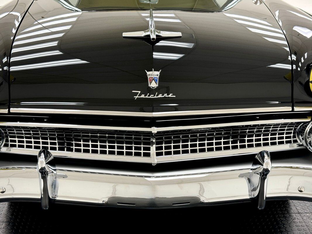 Ford-Fairlane-1955-8