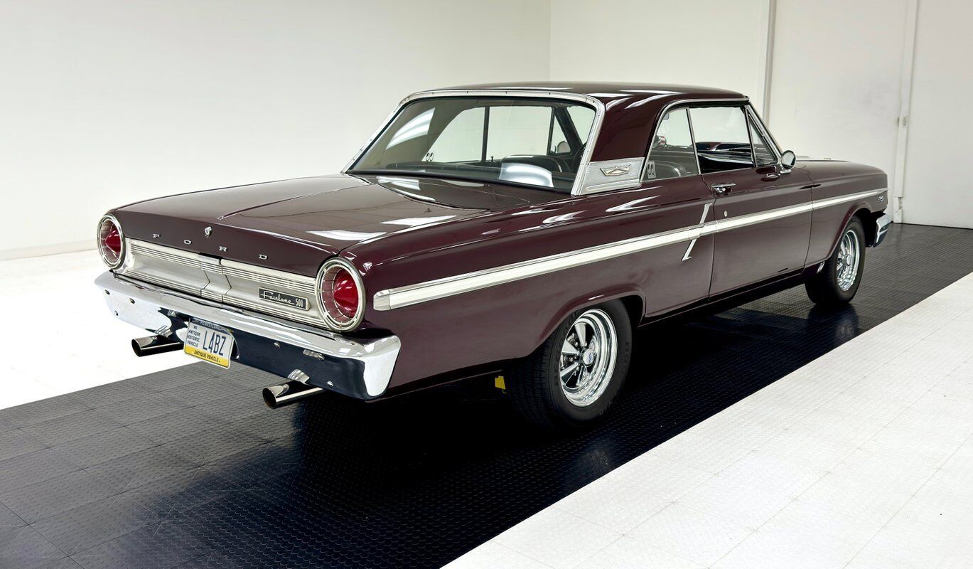 Ford-Fairlane-1964-4