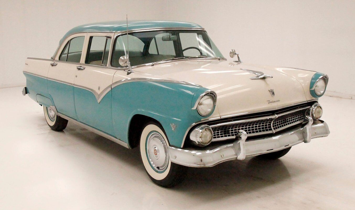 Ford-Fairlane-Berline-1955-5