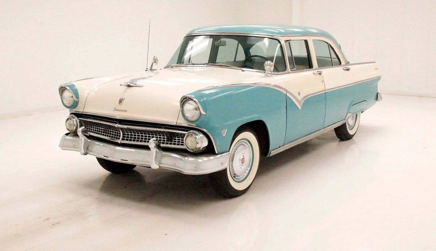 Ford Fairlane Berline 1955