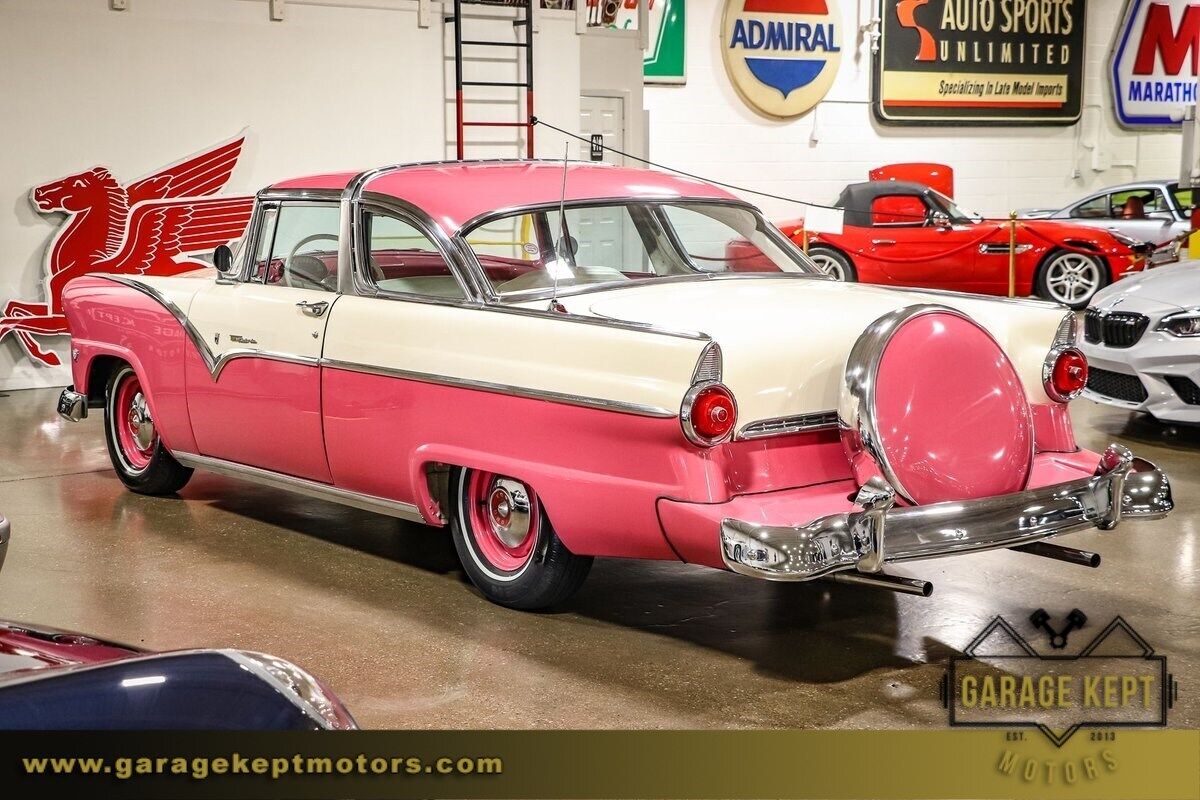 Ford-Fairlane-Coupe-1955-11