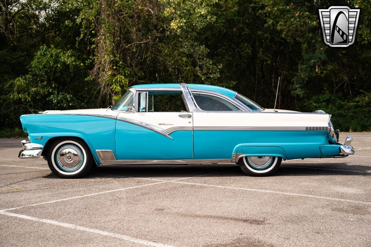 Ford-Fairlane-Coupe-1956-3