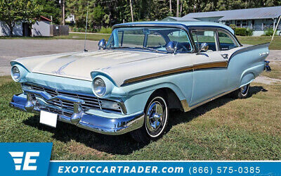 Ford Fairlane 1957