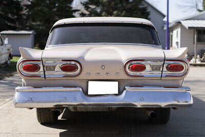 Ford-Fairlane-Coupe-1958-6