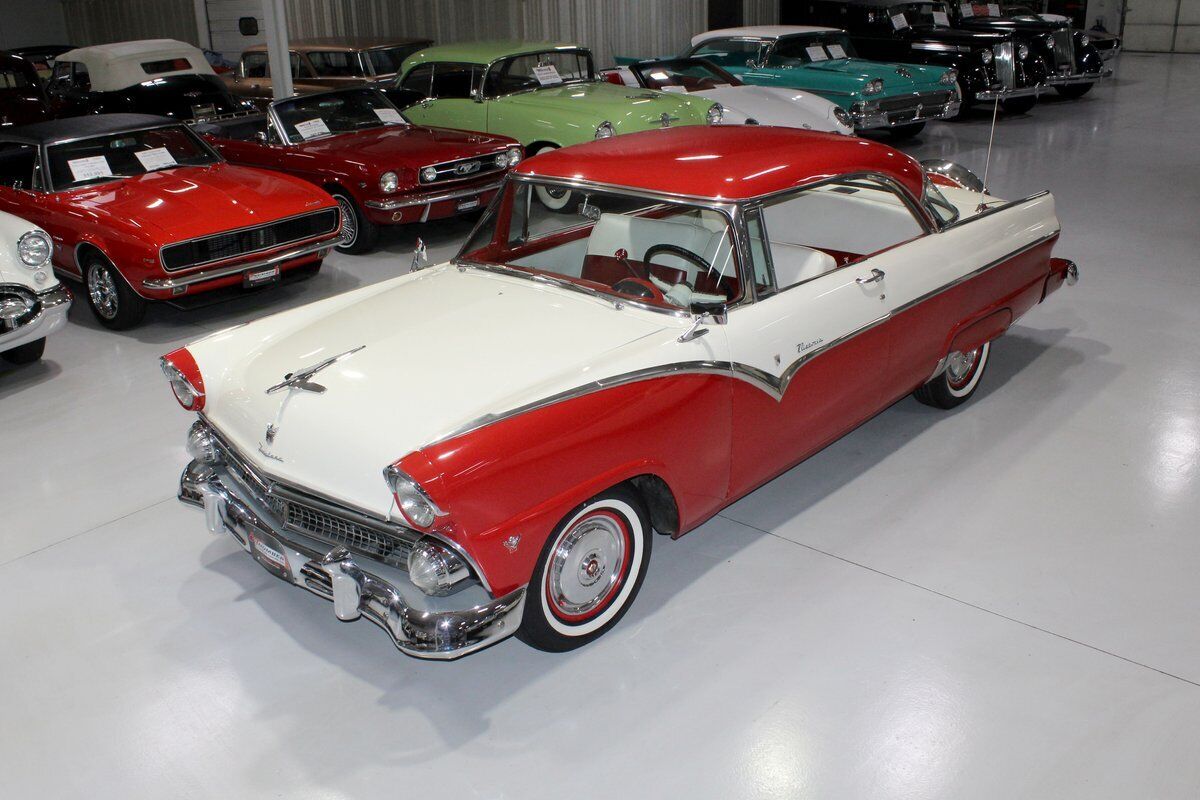 Ford-Fairlane-Victoria-1955-4