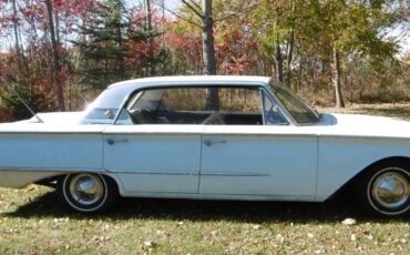 Ford-Galaxie-1960