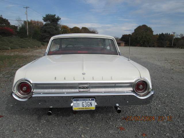 Ford-Galaxie-1962-2