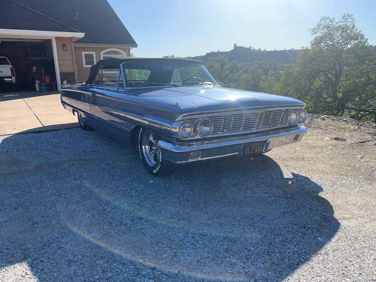 Ford-Galaxie-500-1964-1