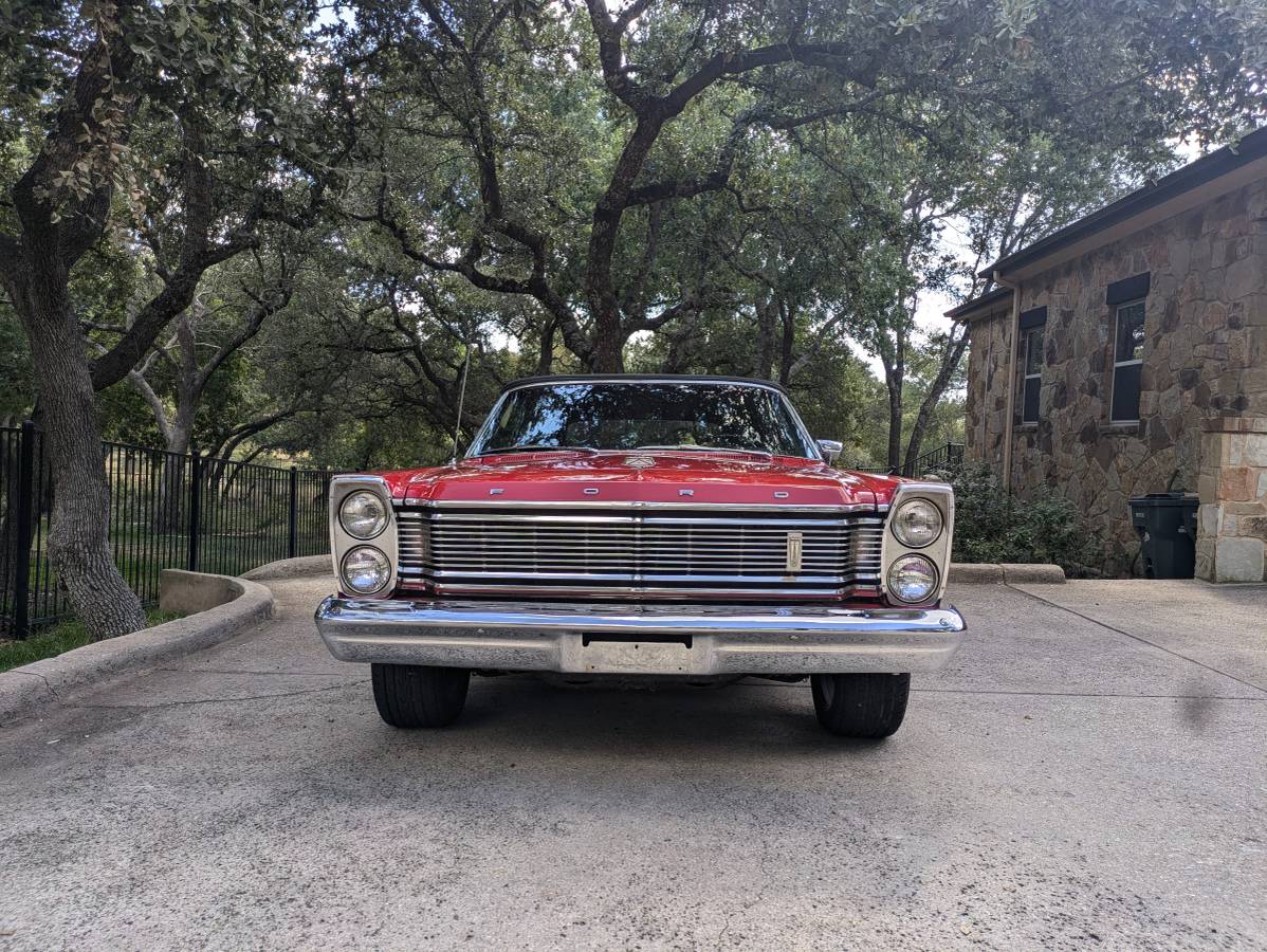 Ford-Galaxie-500-1965-1