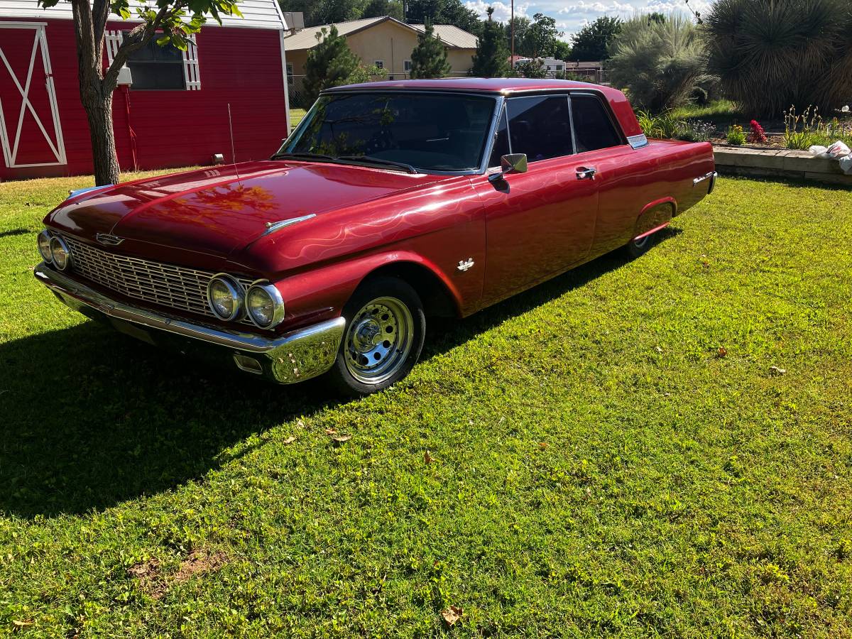 Ford-Galaxie-500-xl-1962-1