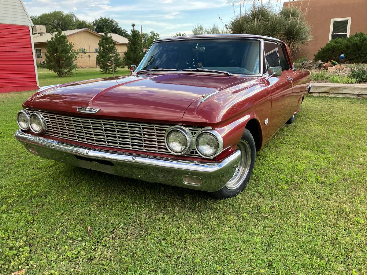 Ford-Galaxie-500-xl-1962-3