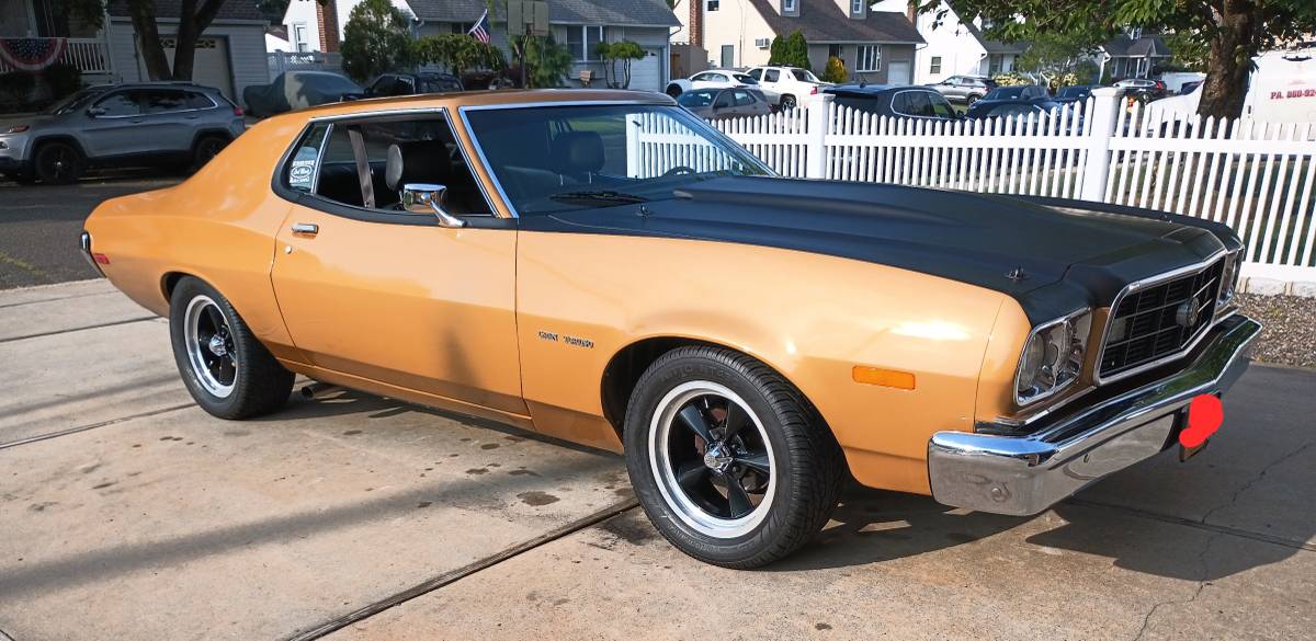 Ford-Gran-torino-1973-1