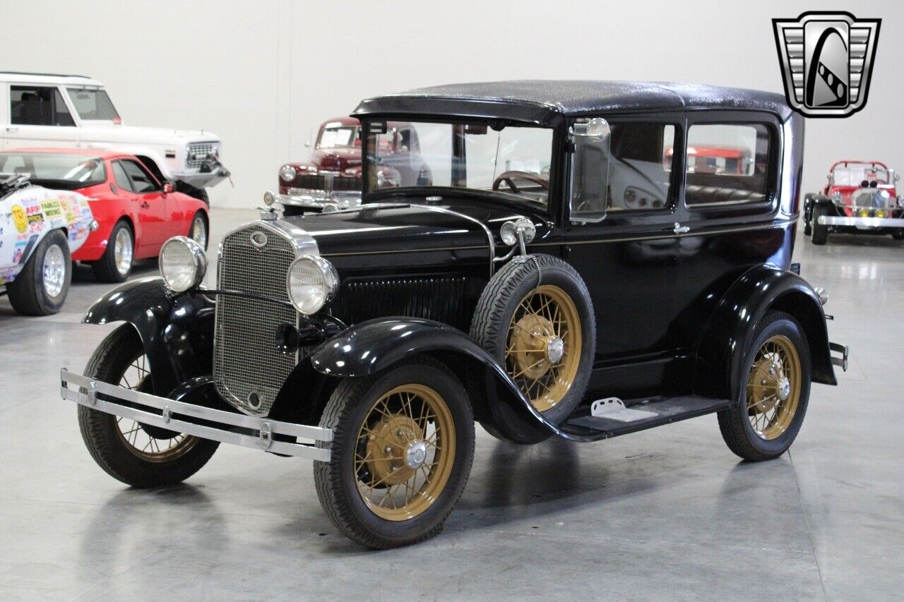 Ford-Model-A-Berline-1931-6