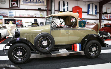 Ford-Model-A-Cabriolet-1928