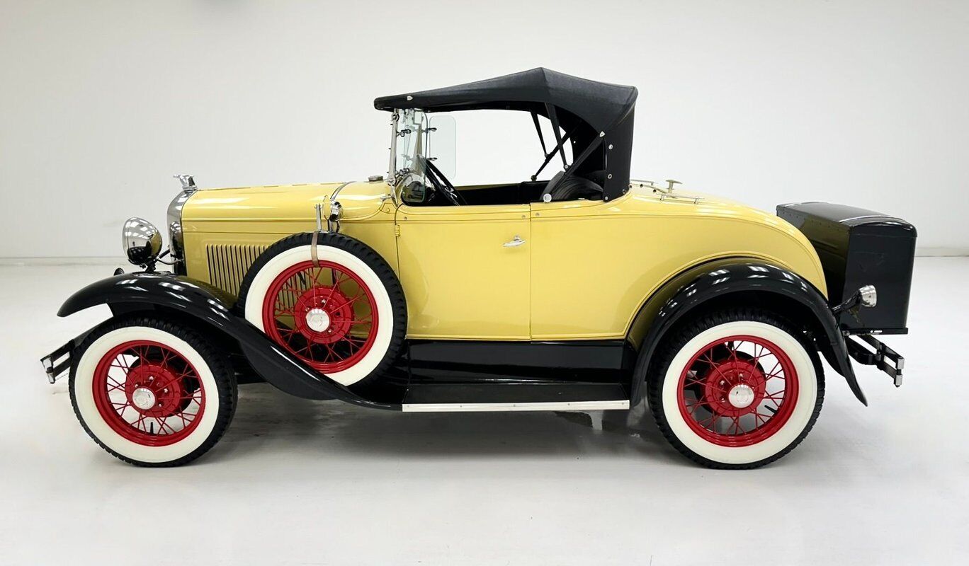 Ford-Model-A-Cabriolet-1930-1