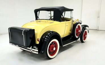 Ford-Model-A-Cabriolet-1930-4