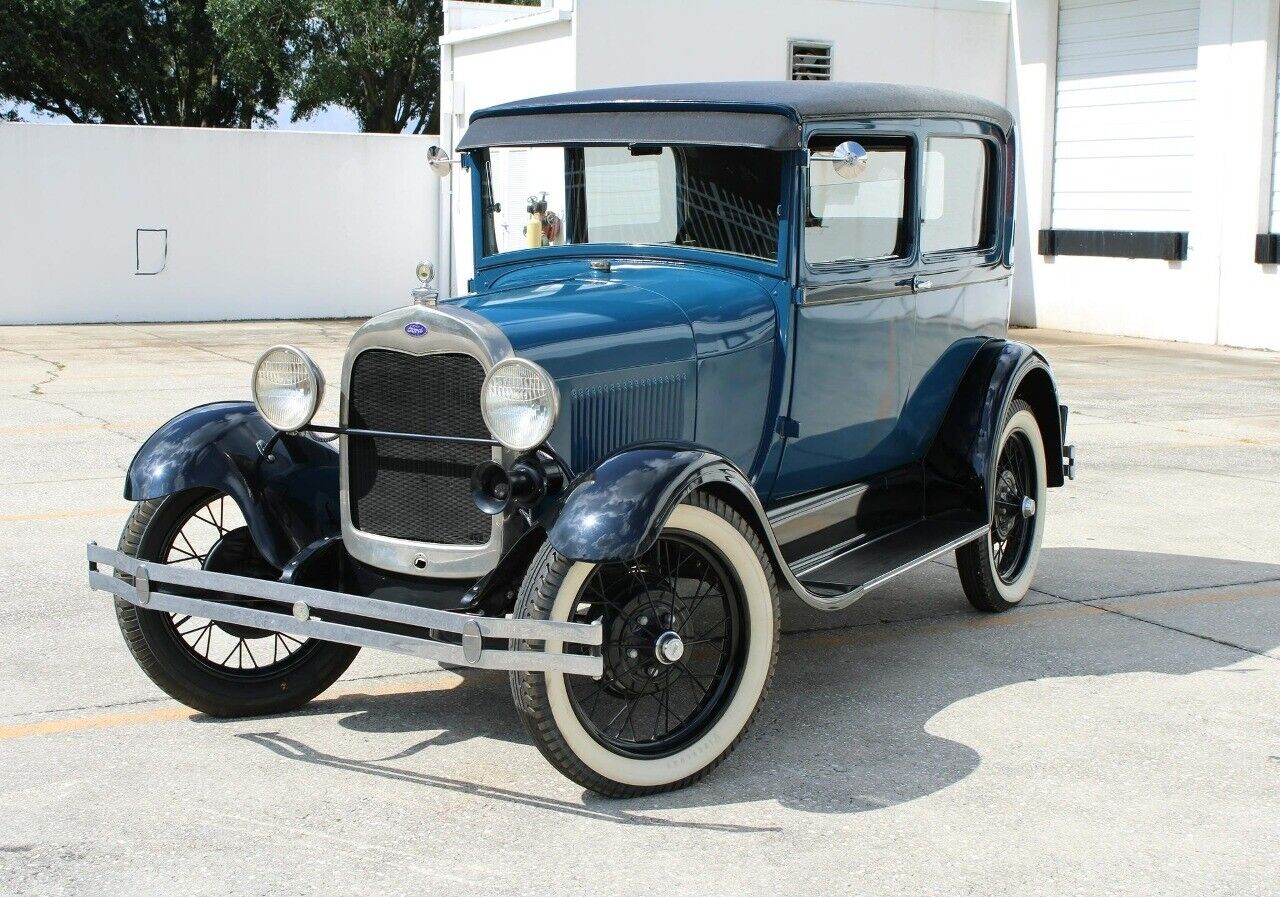 Ford-Model-A-Coupe-1929-4