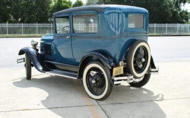 Ford-Model-A-Coupe-1929-5