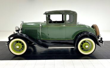 Ford-Model-A-Coupe-1930-1