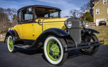 Ford-Model-A-Coupe-1930-11