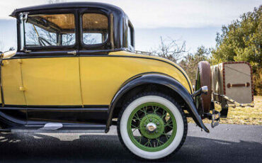 Ford-Model-A-Coupe-1930-4