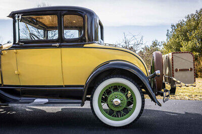 Ford-Model-A-Coupe-1930-4