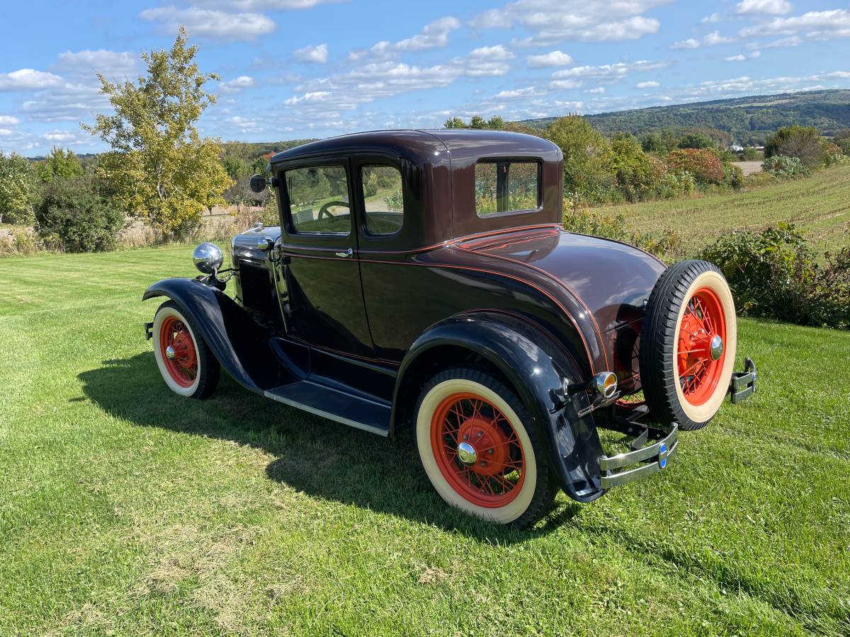 Ford-Model-a-coupe-1930-1