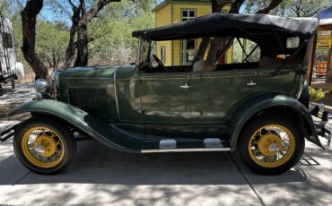 Ford-Model-a-phaeton-1930