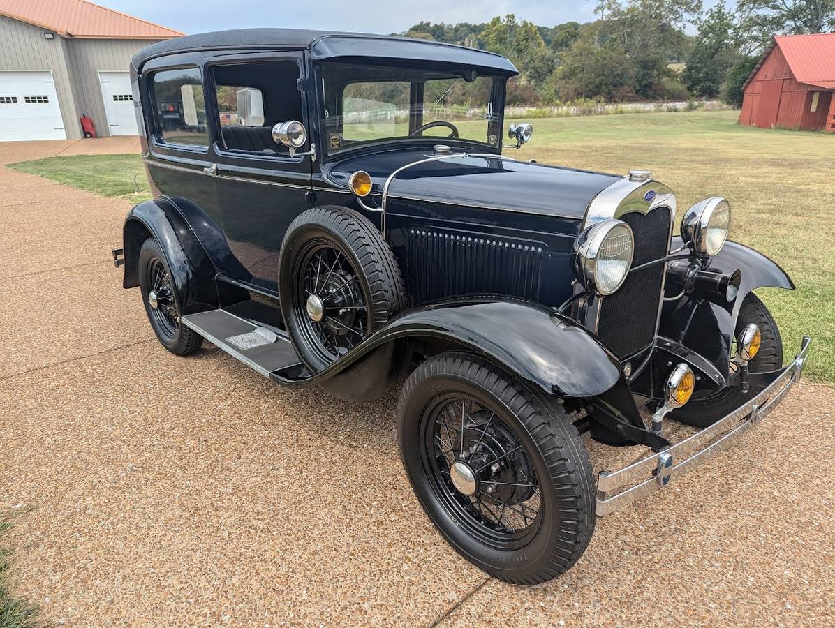 Ford-Model-a-standard-tudor-1930-10