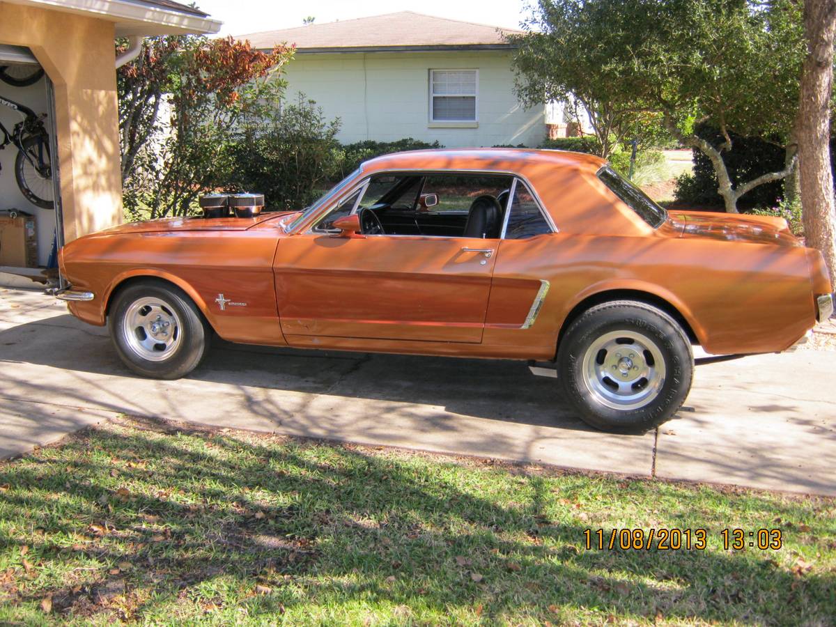 Ford-Mustang-1965-1