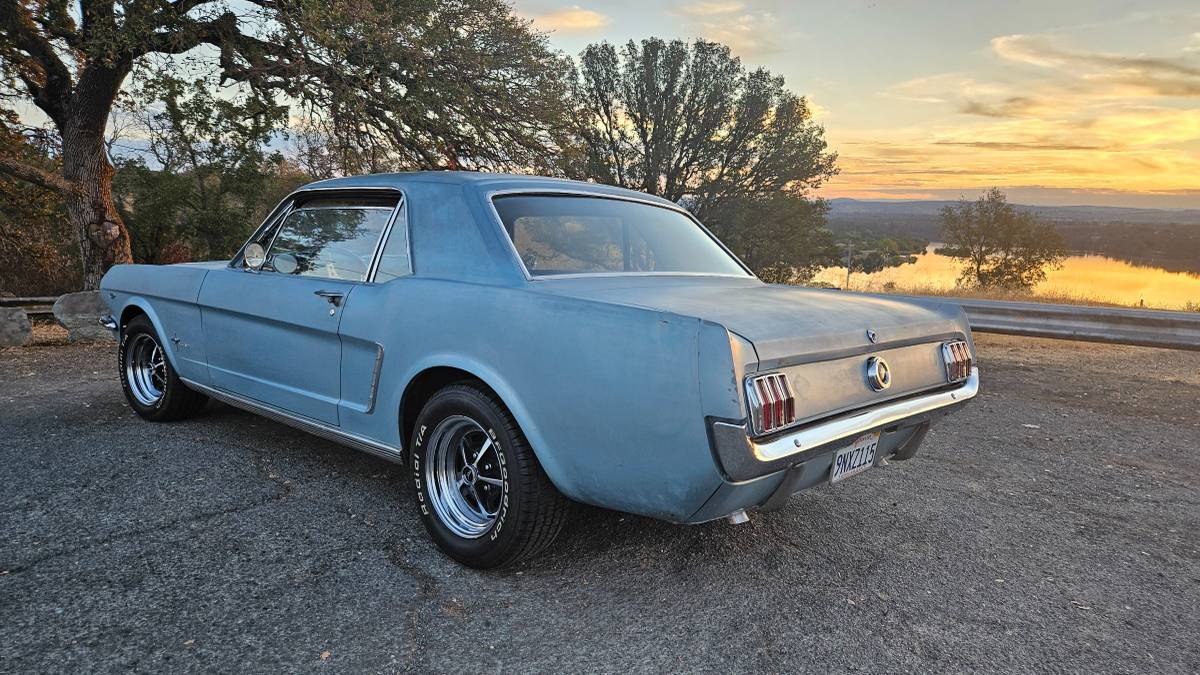 Ford-Mustang-1965-2