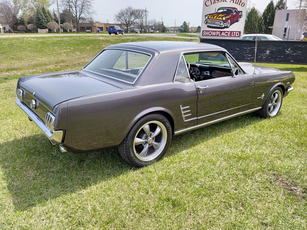 Ford-Mustang-1965-7